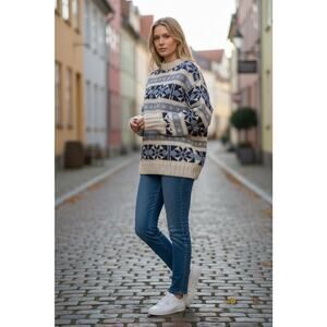 Vintage Rey Wear Chunky-Knit Sweater Adult Large Blue White Made in Ecuador